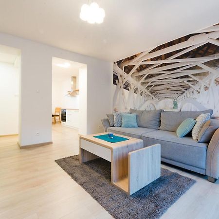 Apartman Razusa Centrum Banská Bystrica Dış mekan fotoğraf