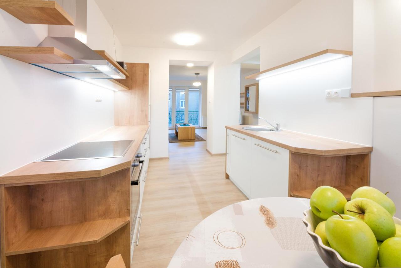 Apartman Razusa Centrum Banská Bystrica Dış mekan fotoğraf