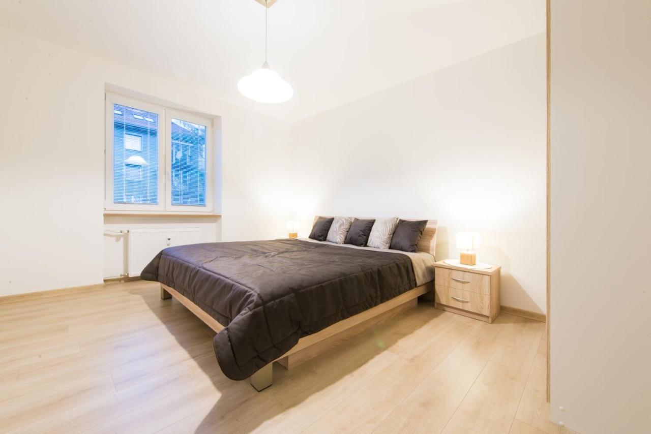 Apartman Razusa Centrum Banská Bystrica Dış mekan fotoğraf