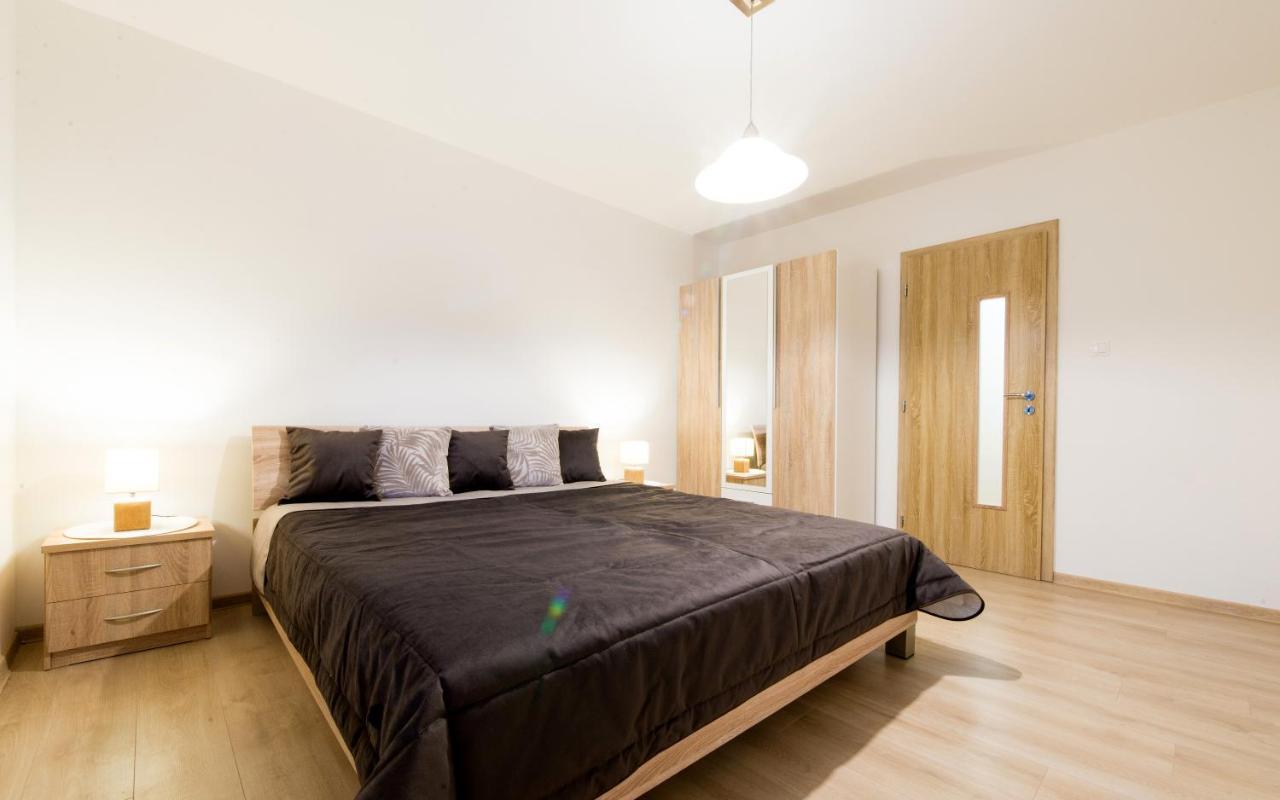 Apartman Razusa Centrum Banská Bystrica Dış mekan fotoğraf