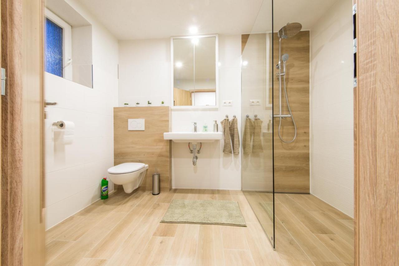 Apartman Razusa Centrum Banská Bystrica Dış mekan fotoğraf